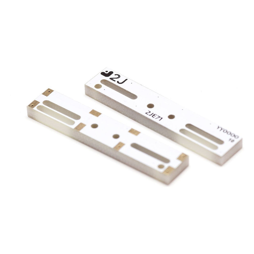 2J Brick 5GNR/4GLTE/3G/2G High-Performance Mini Embedded Surface Mount Antenna